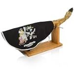 ¿Se Puede Llevar Jamón en el Avión? Guía para Transportar los Mejores Quesos y Embutidos sin Complicaciones